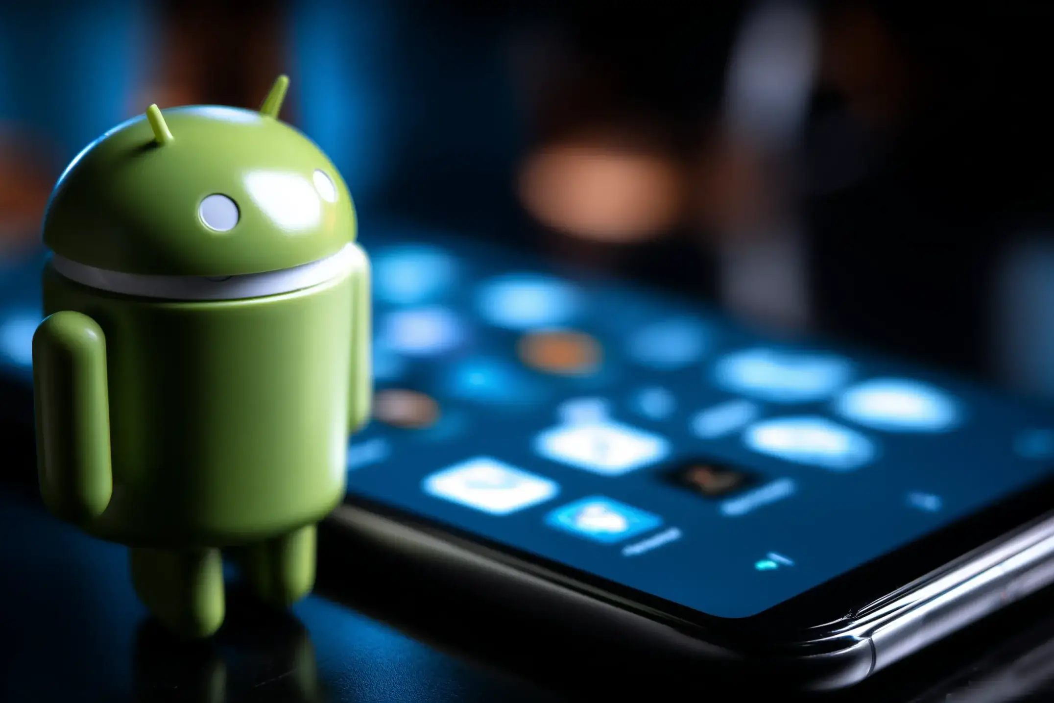 Más de 600 variantes del spyware ClayRat circulan por Telegram | Leovel